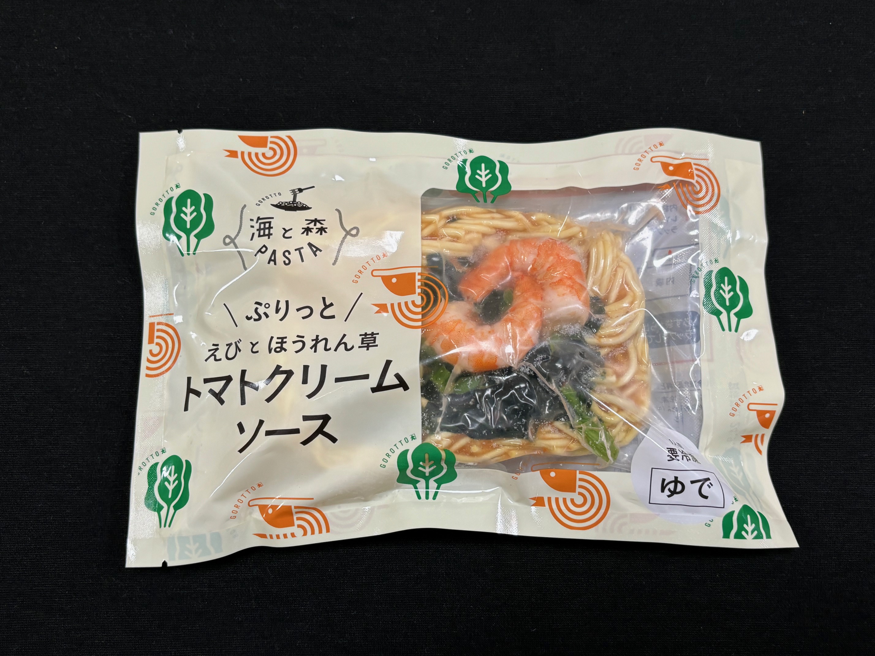 海と森PASTA えびとほうれん草トマトクリームパスタ