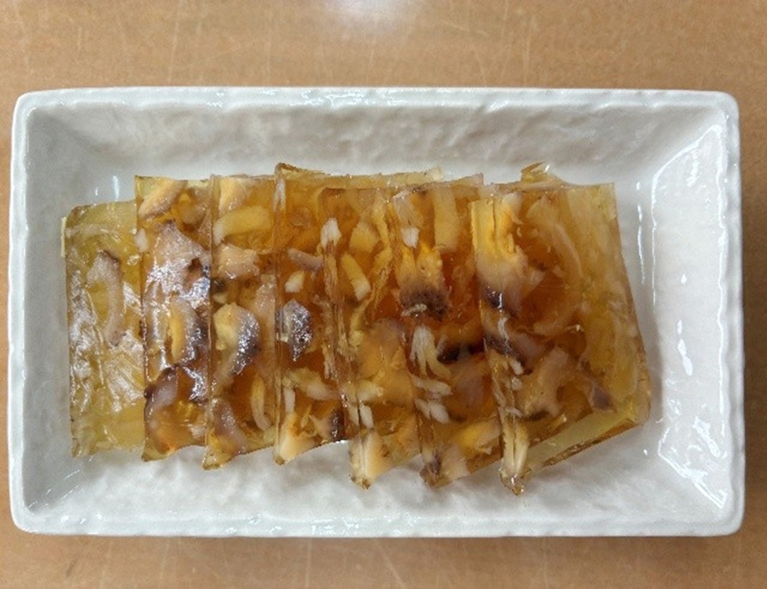 ふかひれ、ナマコ入り煮凝り